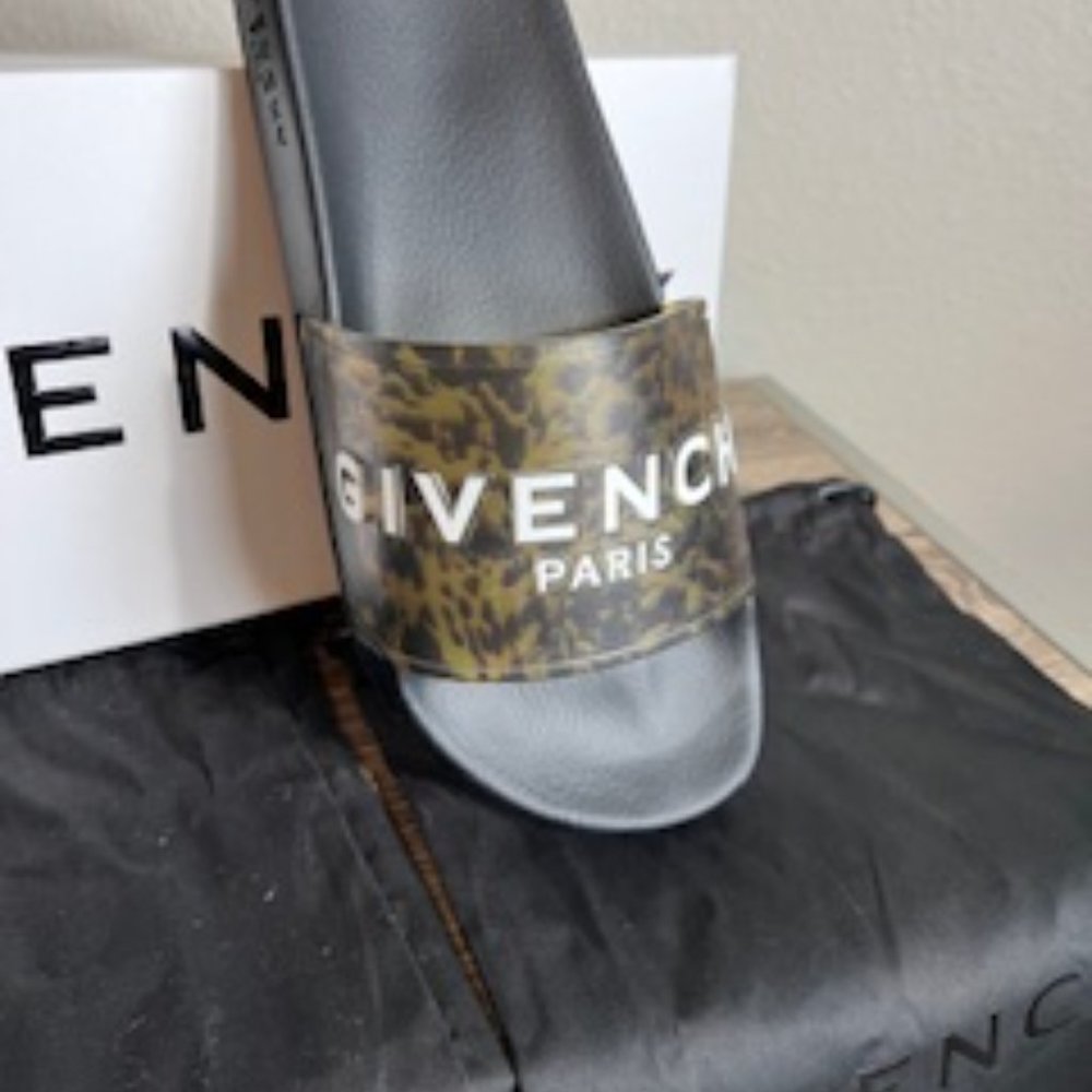 Givenchy Slides - image 3